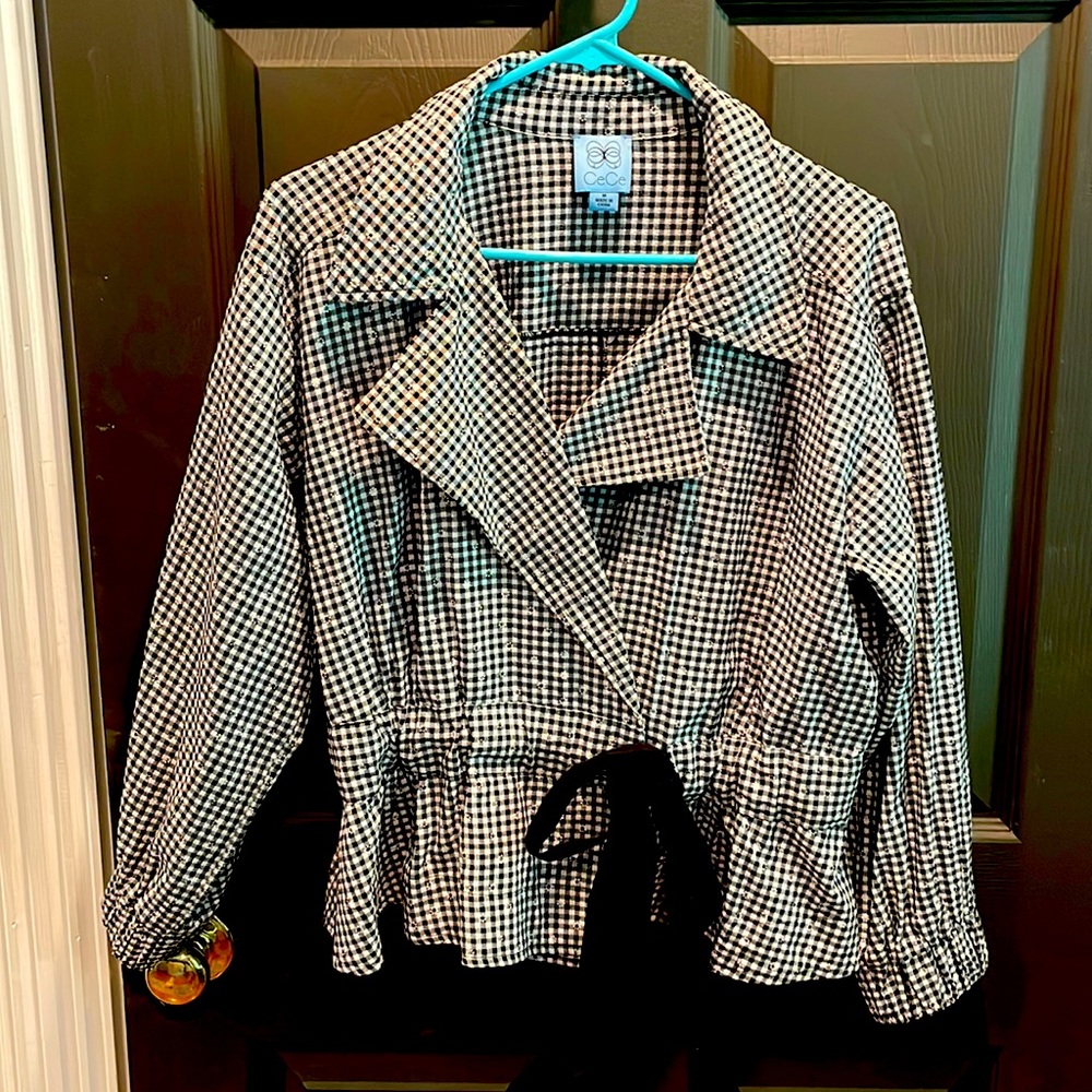 Cece brand short jacket with cinched belt tie waist